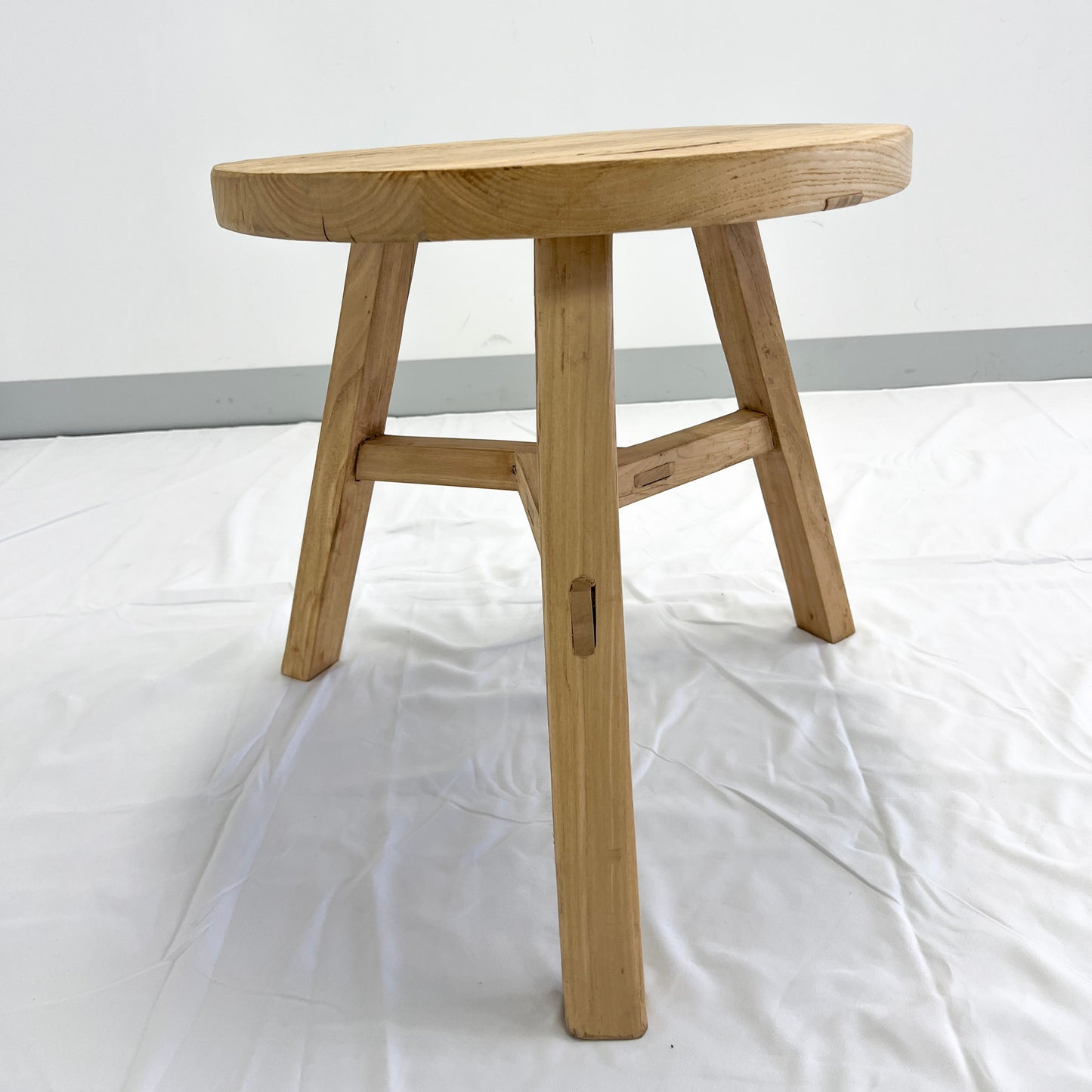 Low Round Elm Side Table | Reclaimed