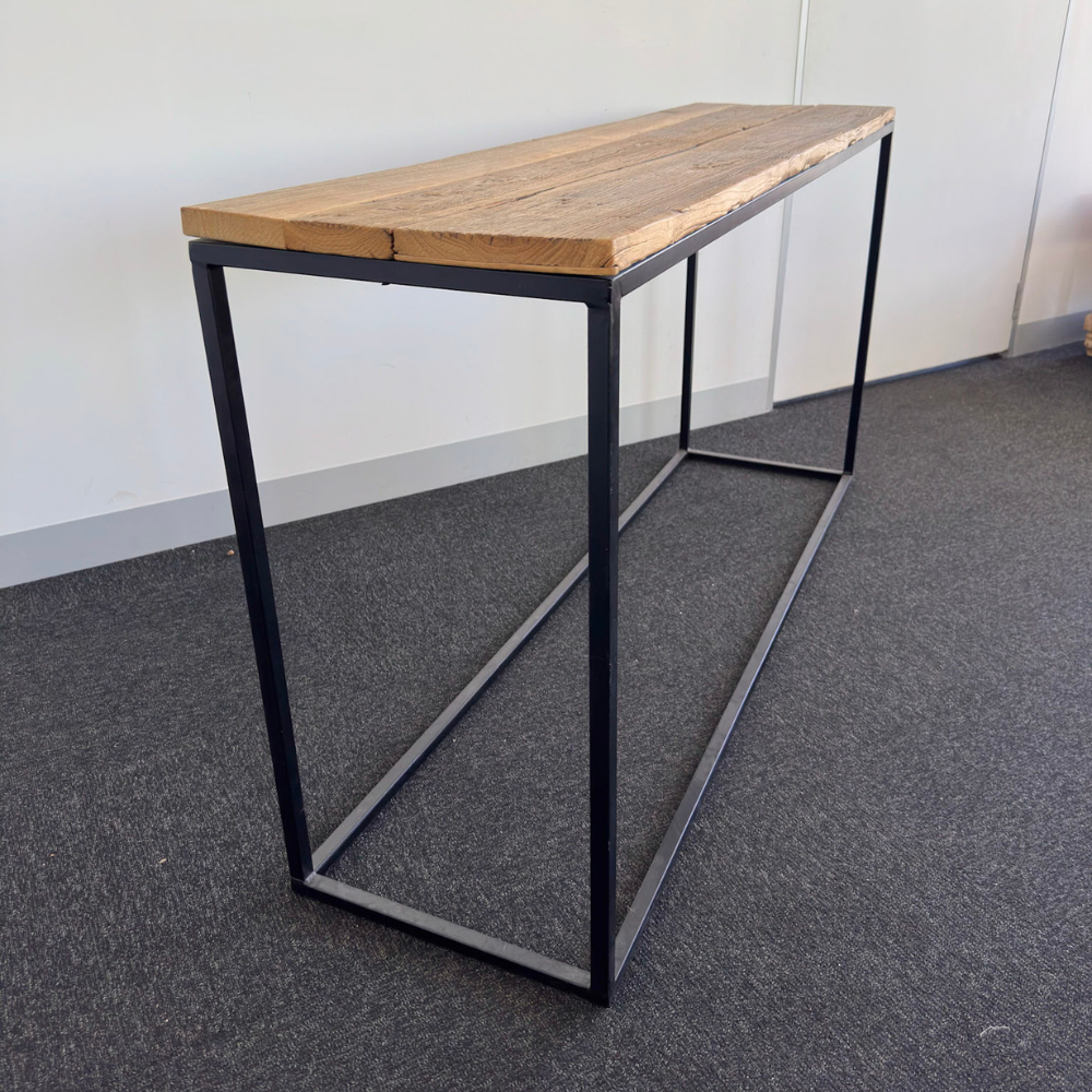 Console | Industrial