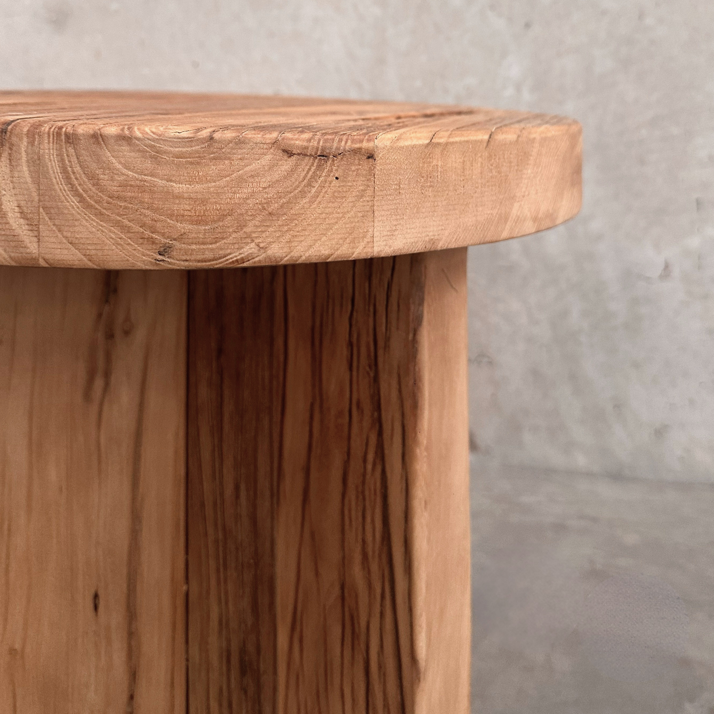 Round Panelled Side Table (50) | Rustic