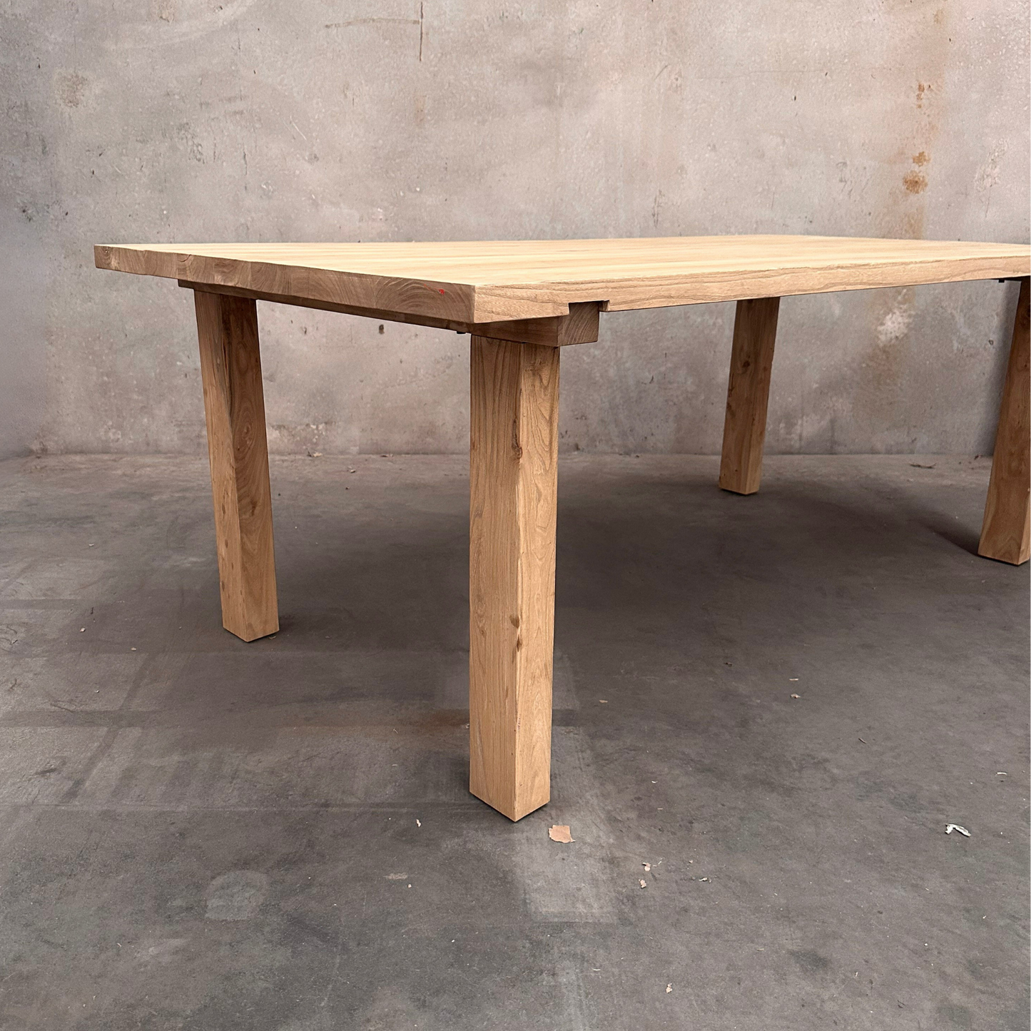 Dovetail Table (200) | Natural