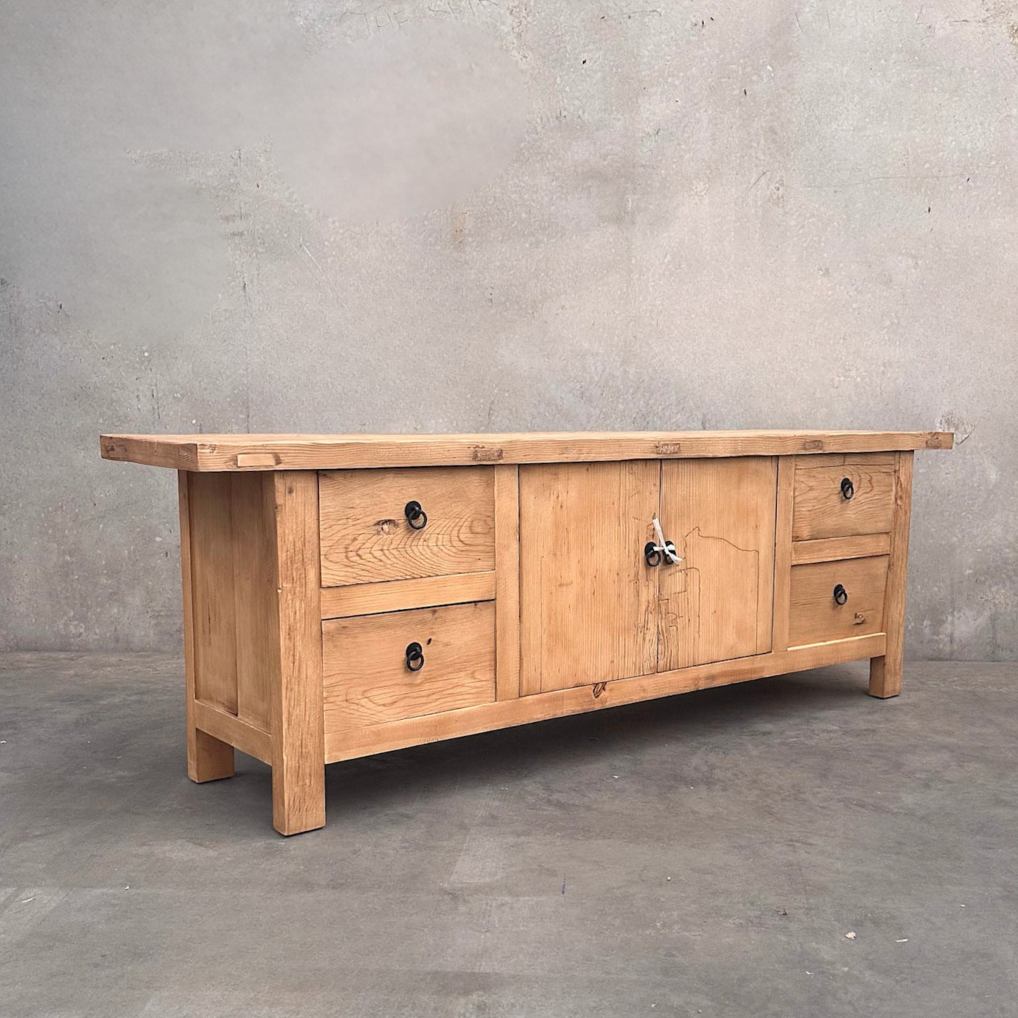 Low Cabinet Overhang | Rustic