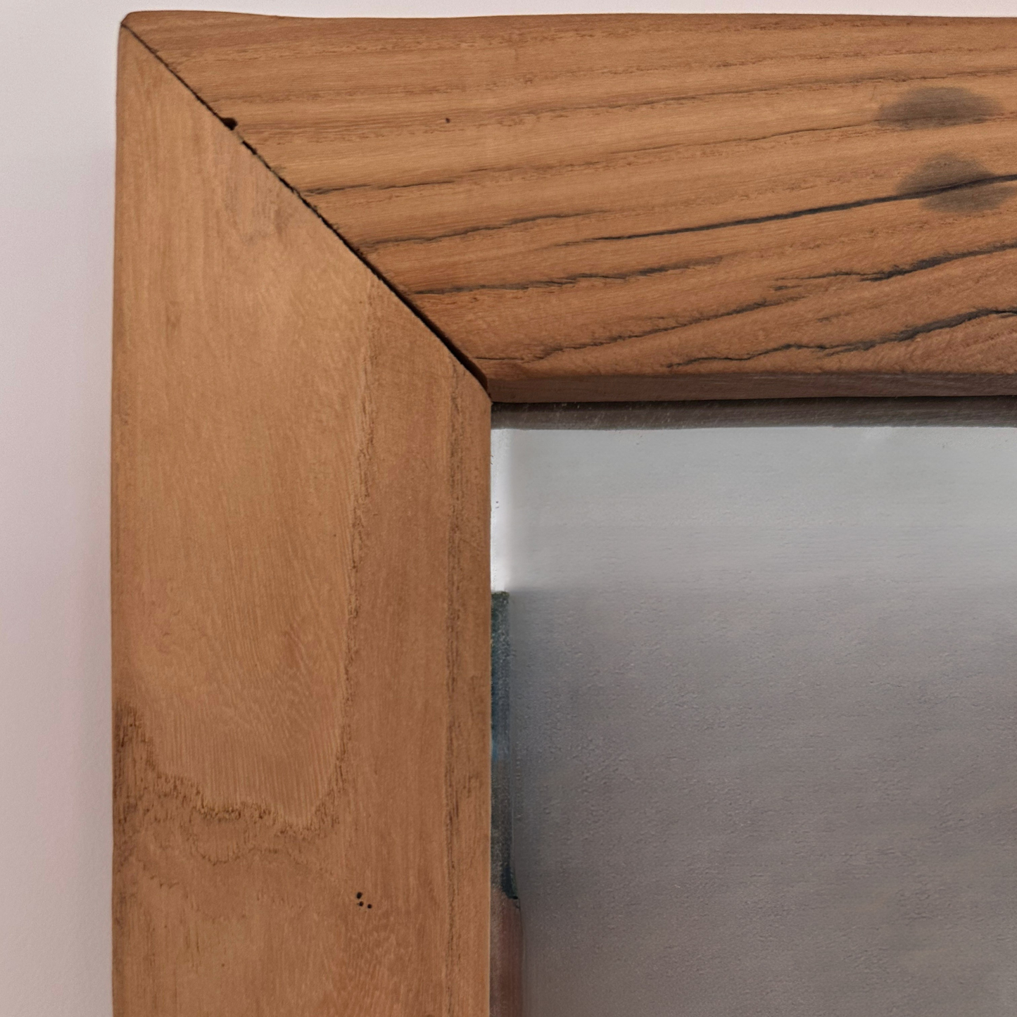 Elm Mirror | 200 X 35 cm