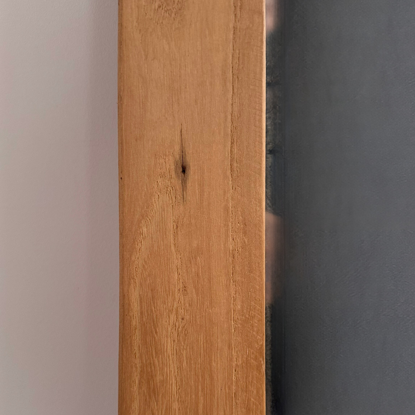 Elm Mirror | 200 X 35 cm