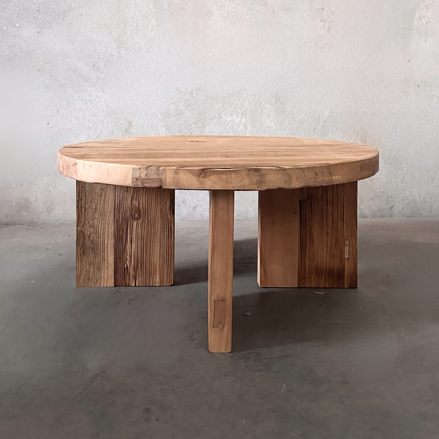 Round Panelled Coffee Table (90) | Rustic