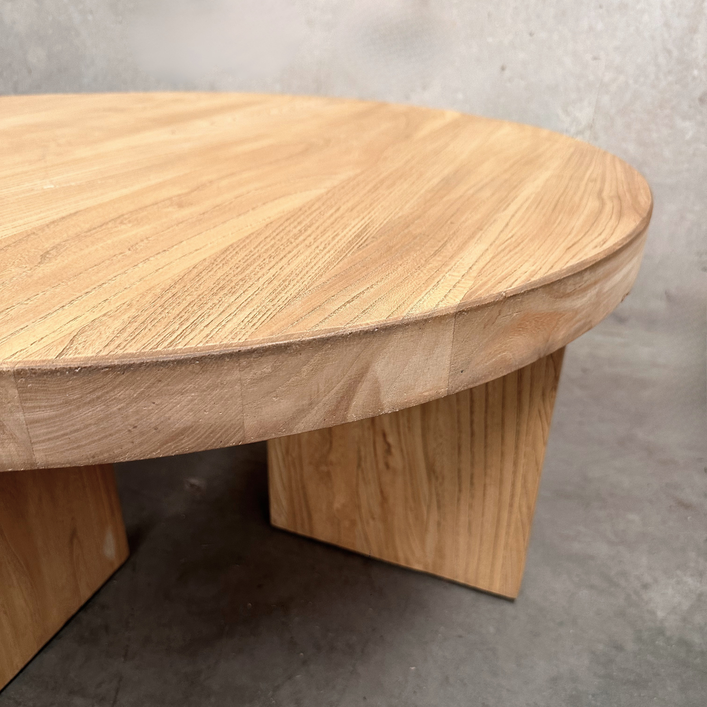 Round Panelled Coffee Table (90) | Natural