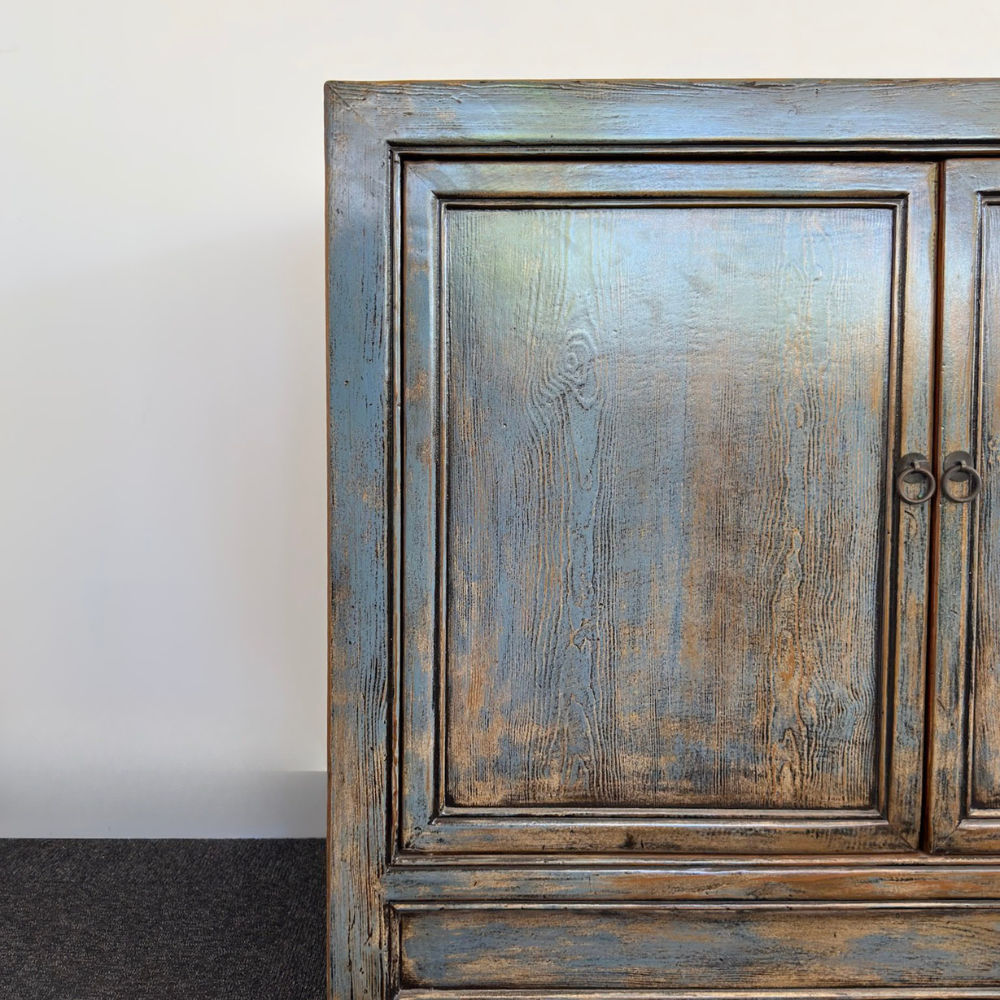 H32 4 Door Buffet | Lacquered